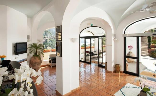 Фото отеля Domina home royal