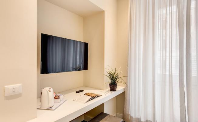 Фото отеля Ecce Roma Suites