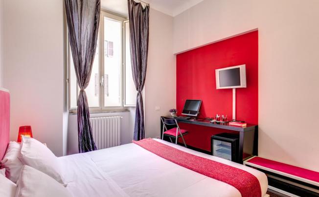 Фото отеля Ecce Roma Suites