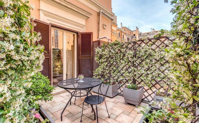 Фото отеля Ecce Roma Suites