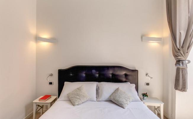 Фото отеля Ecce Roma Suites
