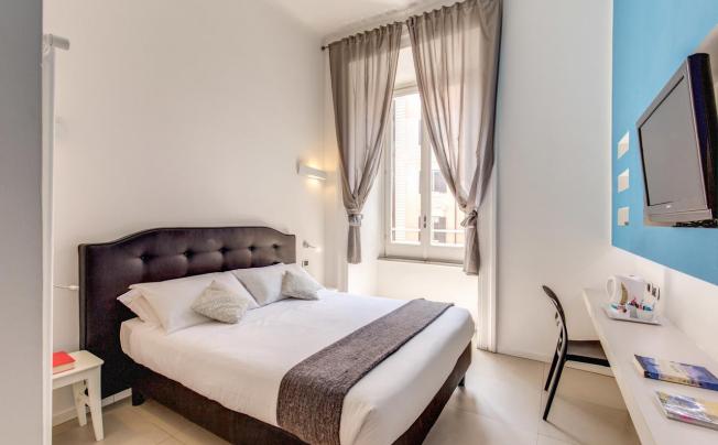 Фото отеля Ecce Roma Suites