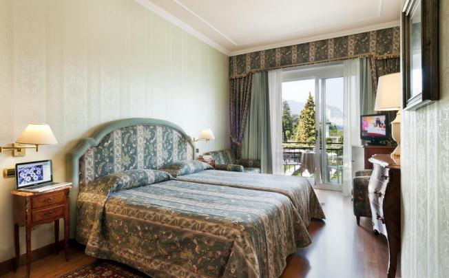 Фото отеля GRAND HOTEL BRISTOL