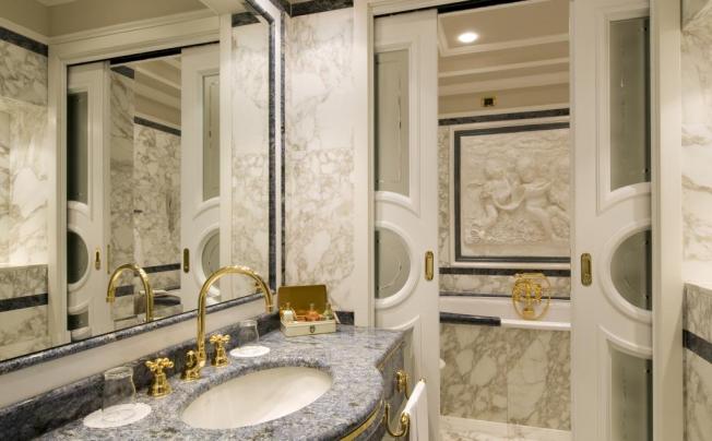 Фото отеля GRAND HOTEL BRISTOL