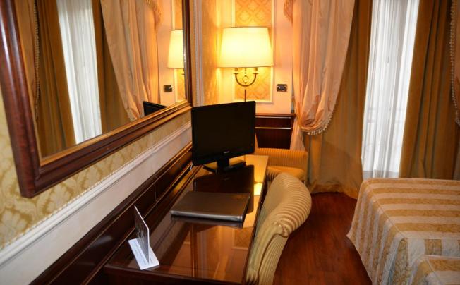 Фото отеля GRAND HOTEL BRISTOL