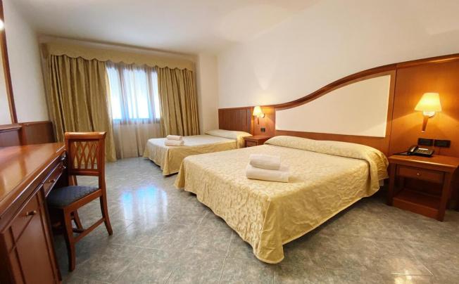 Фото отеля Casino' Hotel