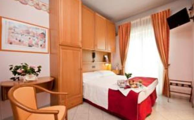 Фото отеля GRAND HOTEL DES ANGLAIS