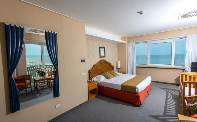 Фото отеля City Hotel
