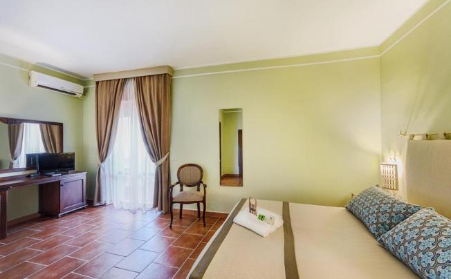 Фото отеля COLONNA PALACE HOTEL MEDITERRANO 