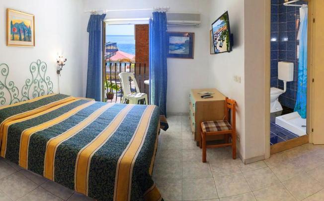 Фото отеля Da Peppe Hotel