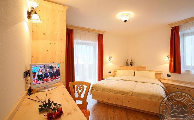 Фото отеля Pra Fiori Garni Hotel