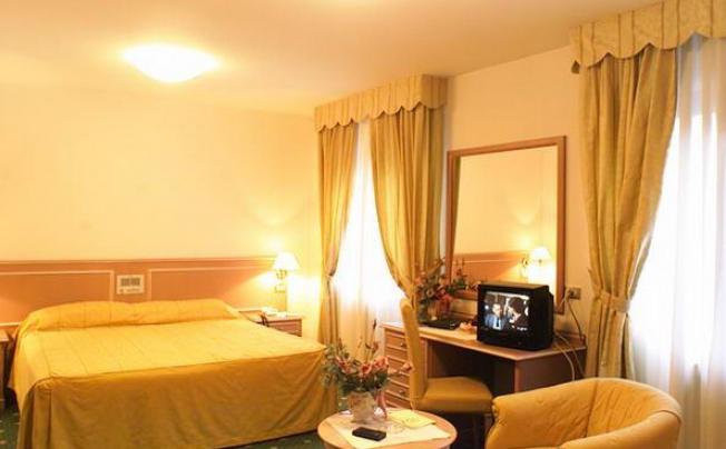 Фото отеля Miramonti Hotel