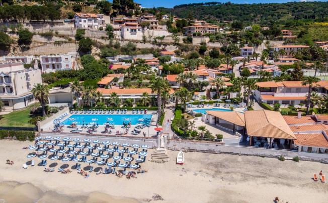 Фото отеля Villaggio Baia D'ercole (capo Vaticano)