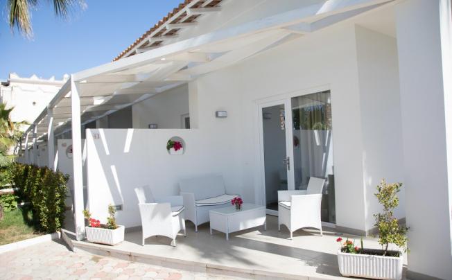 Фото отеля VILLAGGIO BAIA D'ERCOLE