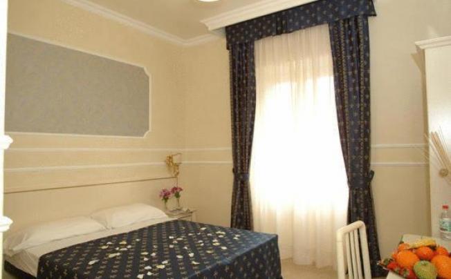 Фото отеля Cesar Palace Guesthouse