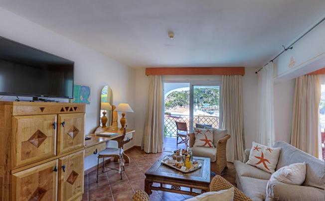 Фото отеля GRAND HOTEL POLTU QUATU 