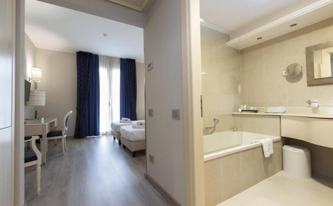 Фото отеля Just hotel lomazzo fiera