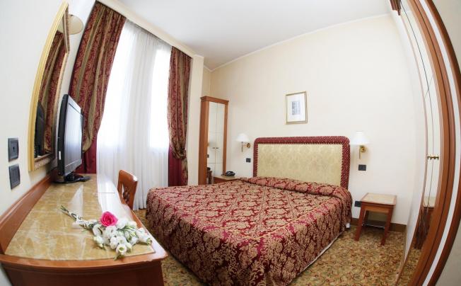 Фото отеля Colonna Hotel Brindisi