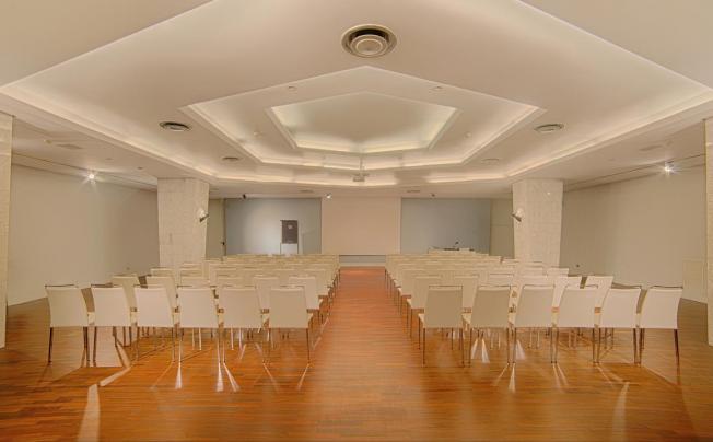 Фото отеля Nh ambasciatori