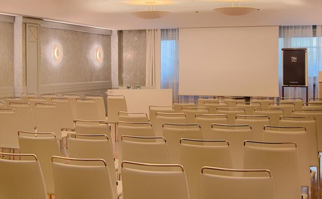 Фото отеля Nh ambasciatori