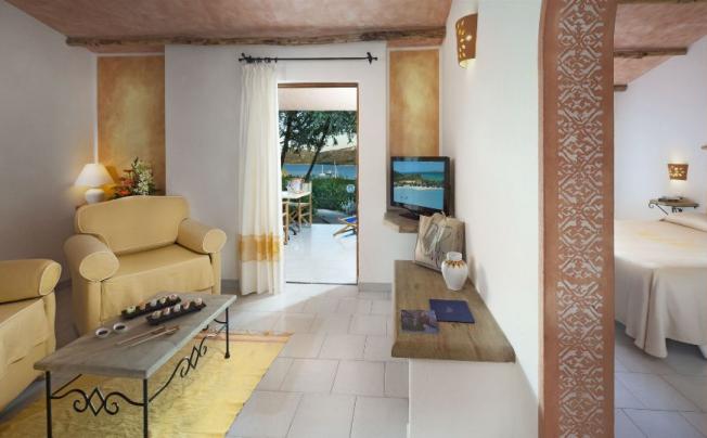 Фото отеля CALA DI LEPRE PARK HOTEL & SPA 