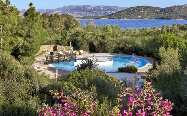 Фото отеля CALA DI LEPRE PARK HOTEL & SPA 