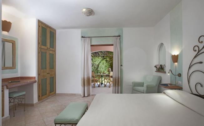 Фото отеля Cala Di Falco Resort