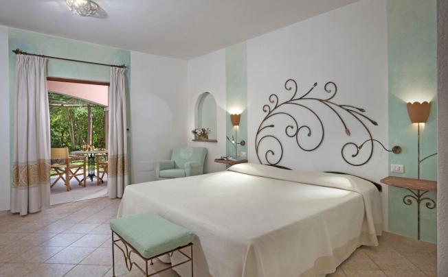 Фото отеля Cala Di Falco Resort