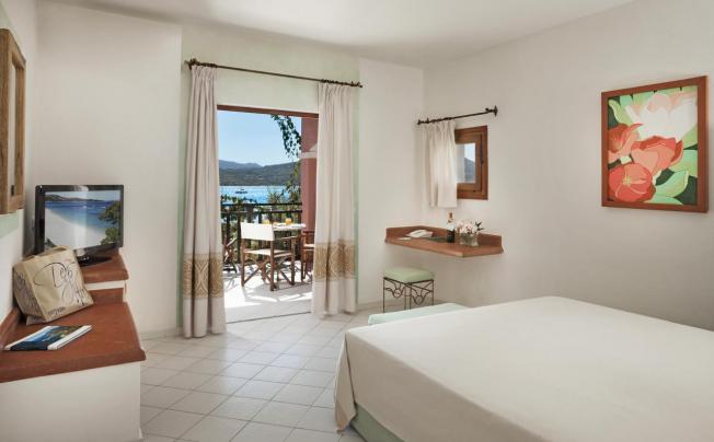 Фото отеля Cala Di Falco Resort