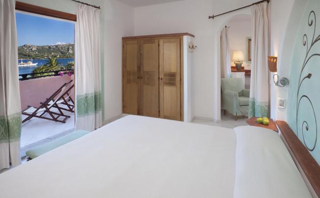 Фото отеля Cala Di Falco Resort