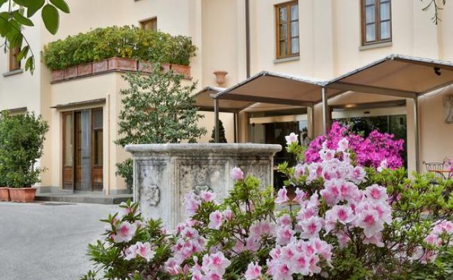 Фото отеля Villa Gabriele d'Annunzio Hotel