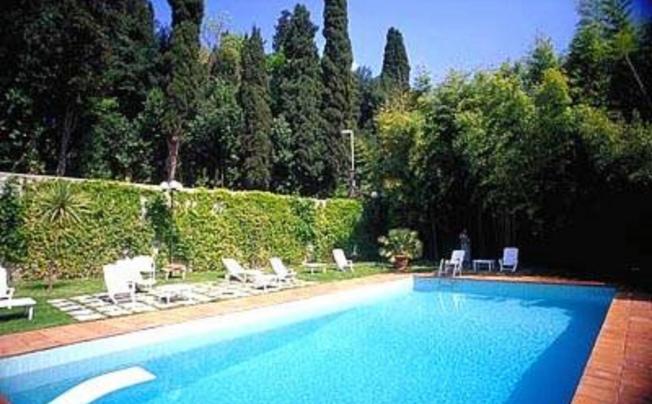 Фото отеля Villa Gabriele d'Annunzio Hotel