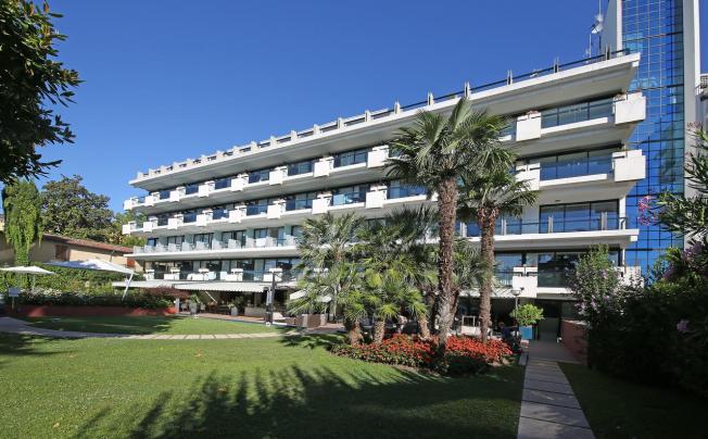 Фото отеля Salo Du Parc Hotel