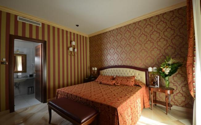 Фото отеля Diamond Hotel & Resort Naxos