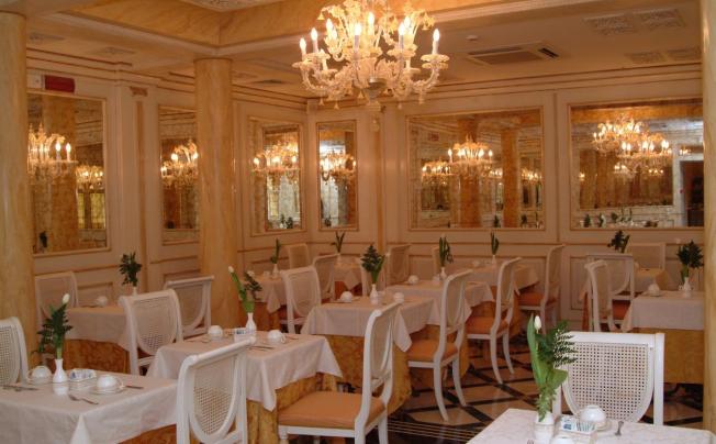 Фото отеля Belle Epoque Hotel