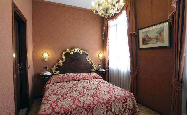 Фото отеля Hotel Ateneo