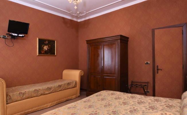 Фото отеля Hotel Ateneo