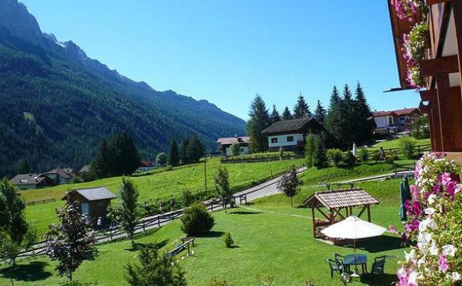 Фото отеля Villa gemmy