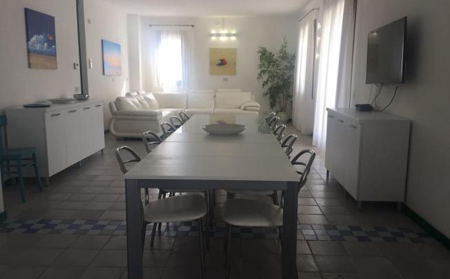 Фото отеля Villa apartment
