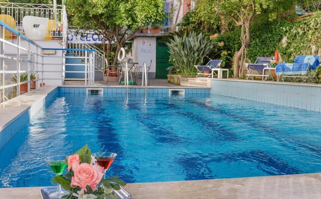 Фото отеля Club Hotel Sorrento