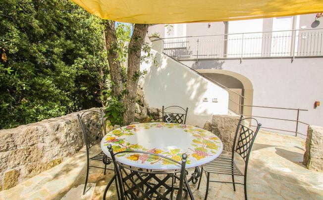 Фото отеля Villa punta caruso