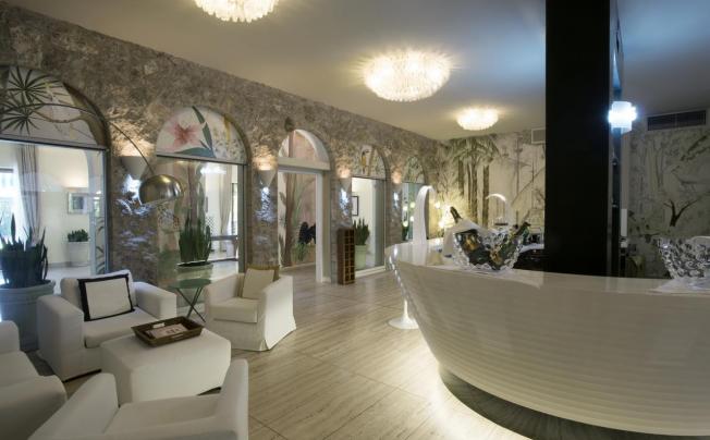 Фото отеля AUGUSTUS HOTEL & RESORT