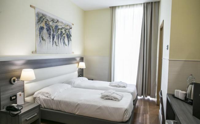 Фото отеля Aphrodite Hotel