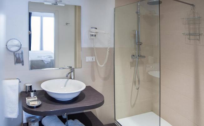 Фото отеля Studio Inn Milano Centrale