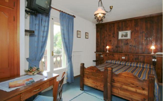 Фото отеля Petit Meuble