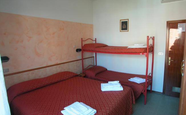 Фото отеля Hotel Merkury