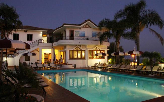 Фото отеля Baia Del Capo Hotel