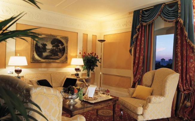 Фото отеля Splendide Royal Hotel
