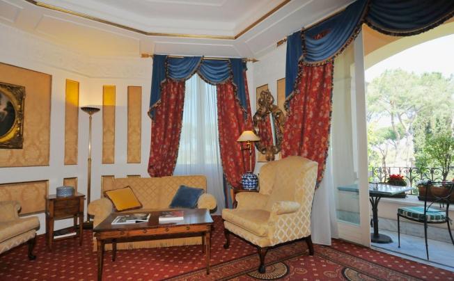 Фото отеля Splendide Royal Hotel