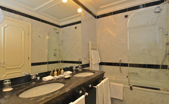 Фото отеля Splendide Royal Hotel